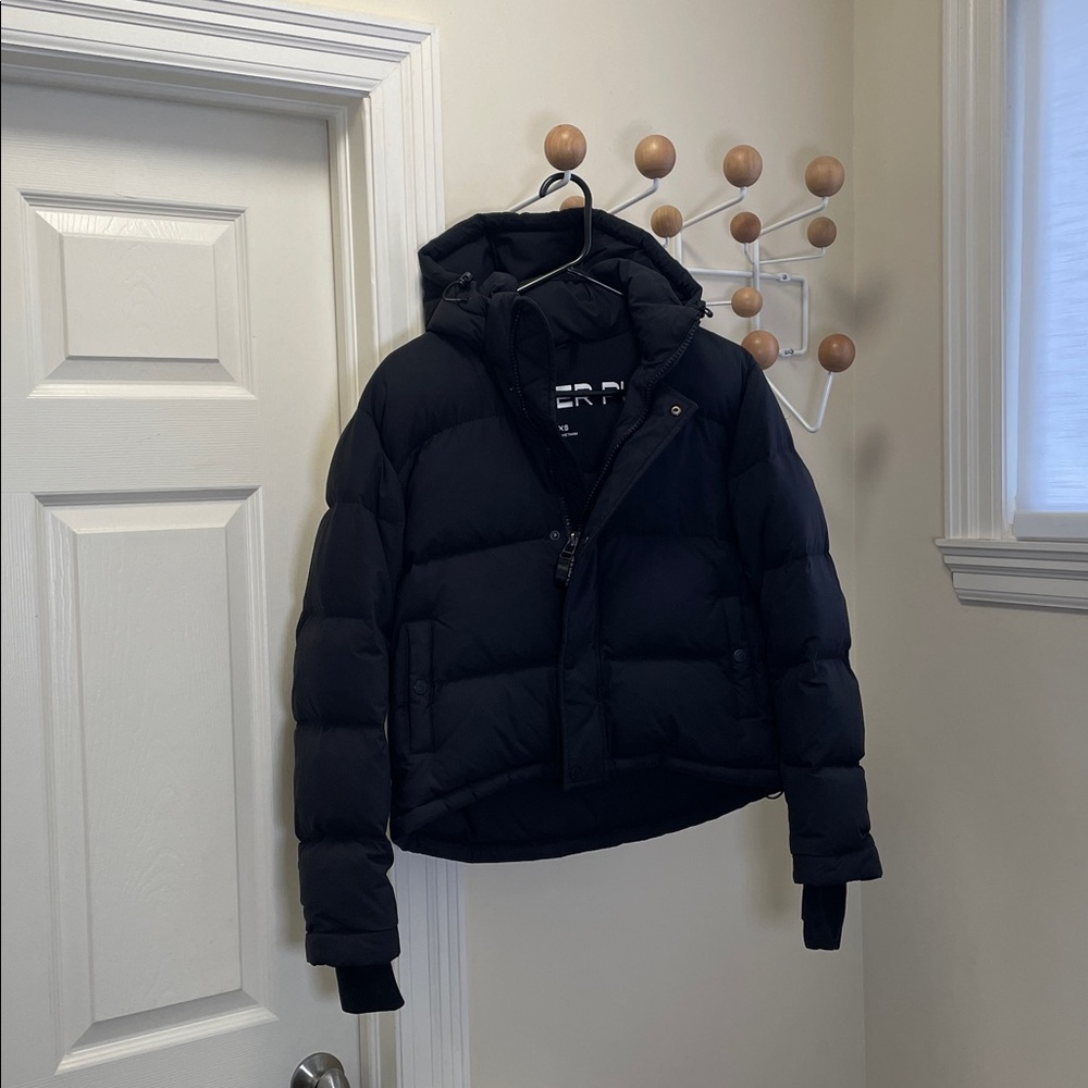 Aritzia - The Super Shorty cliMATTE Puffer Jacket - Black - 2XS - Picture 1 of 15